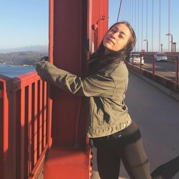 Meet your Posher, Sarah - Picture 1 of 1